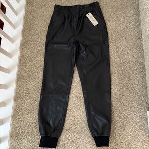NWT RD Style Vegan Leather Jogger Black Size S